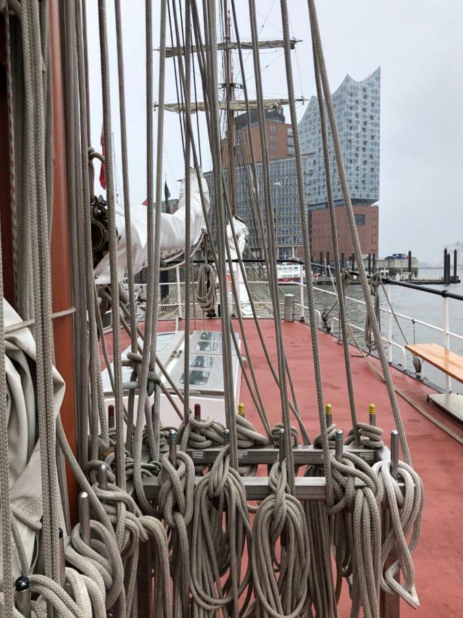 Segelschiff Loth Lorien Hamburgo Exterior foto