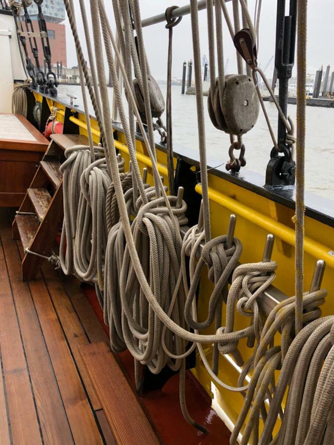Segelschiff Loth Lorien Hamburgo Exterior foto