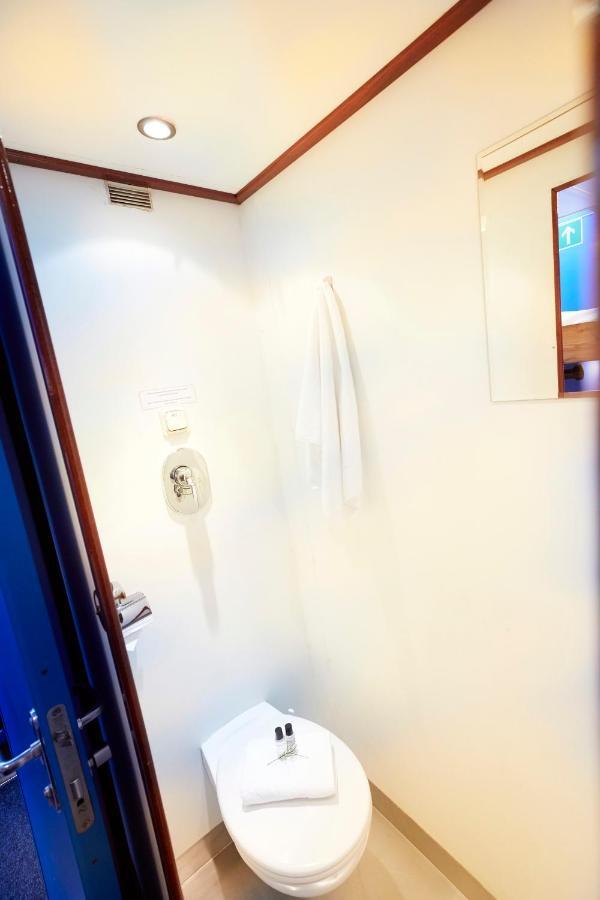 Segelschiff Loth Lorien Hamburgo Quarto foto